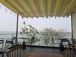 Bán nhà mặt hồ tây phố nguyễn đình thi. diện tích 64m2 x 4 tầng. mặt tiền 4,5m. giá 54 tỷ