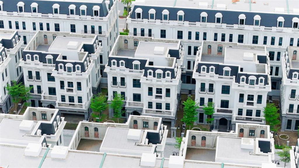 Bán nhà biệt thự khu tây tựu. 315m2x4 tầng. mặt tiền 18m. giá 75,5 tỷ