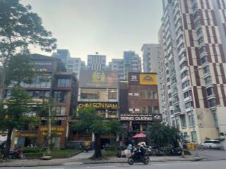 Bán nhà mặt phố trần kim xuyến. diện tích 153m2 x 5 tầng mặt tiền 9m. vỉa hè 7m. giá 114 tỷ