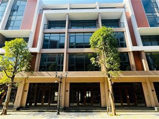 Chính chủ cần bán ánh dương 11.39 vinhomes ocean park 3 0902 222 ***