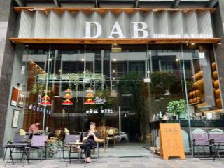 Cần bán shophouse chân đế chung cư bình minh garden 228.34m2 giá 25 tỷ full đồ đang kinh doanh