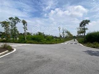 Bán lô đất đấu giá yên sơn 92,5m2 giá chỉ hơn 5 tỷ xíu. giá rẻ nhất khu vực,  0962 147 ***