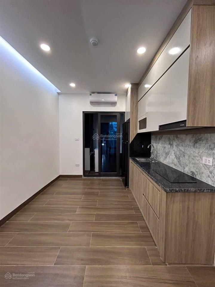 Siêu phẩm dòng tiền 10 tầng thang máy, xây mới, ngõ ô tô tránh kinh doanh sầm uất, cầu giấy, hà nội