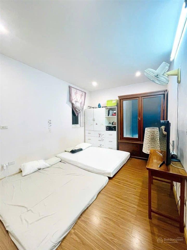 Trung tâm cầu giấy 45m2 x 3 tầng, nhỉnh 7 tỷ, ngõ xe ba gác, cầu giấy, hà nội