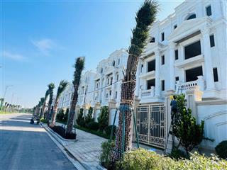 Suất ngoại giao biệt thự nội đô hà nội villa golf long biên