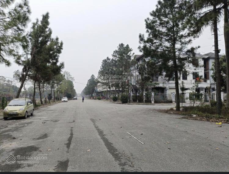 Bán biệt thự nam từ sơn dt 360m mt 14m, hiện trạng đang là đất chưa xây,  0982 824 ***