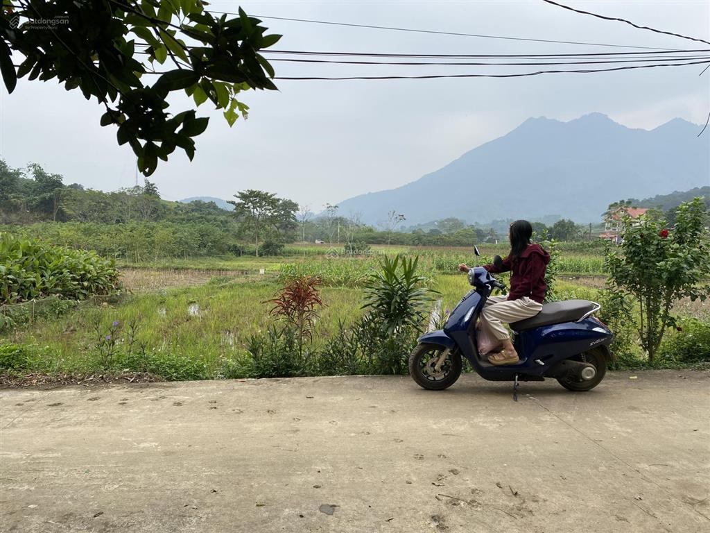 Tôi bán đất nhỏ nhỏ nghỉ dưỡng view cánh đồng thơ mộng, có sẵn nhà, sổ đỏ. dt 605m, giá chỉ 1.2 tỷ