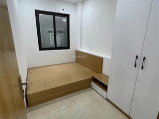 Cho thuê căn studio hào nam 30 m2 full đồ điện nước giá dân 4,2 tr/tháng
