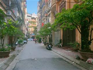 Bán nhà phân lô ô tô tránh ngõ 82 chùa láng 52m², 5 tầng, sát hồ điều hòa giá 26.6 tỷ