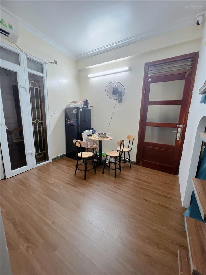 Cho thuê phòng trọ home stay phố cát linh  đống đa giá 1.6tr/tháng full đồ bao dịch vụ