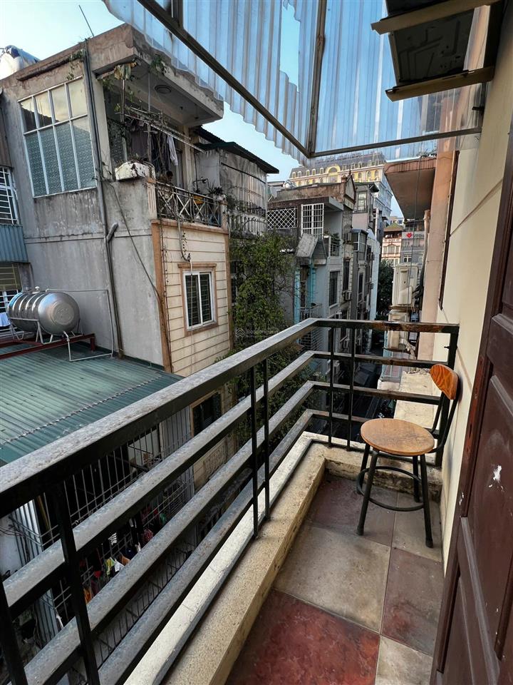 Cho thuê phòng trọ home stay phố cát linh  đống đa giá 1.6tr/tháng full đồ bao dịch vụ