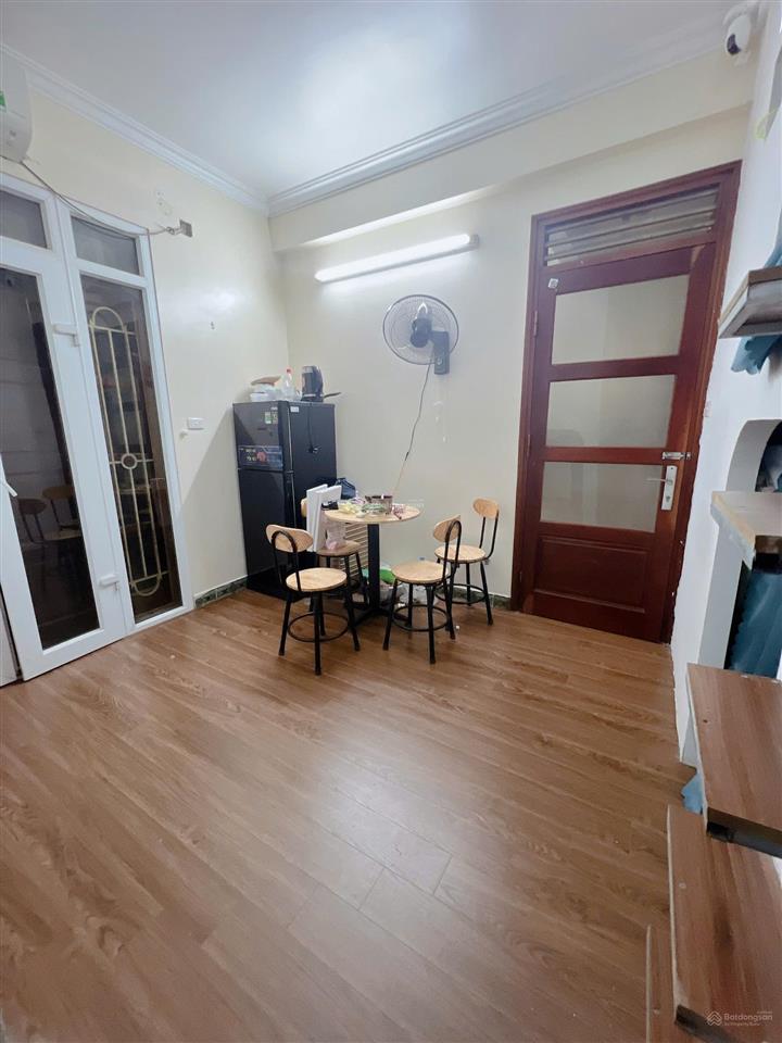 Cho thuê phòng trọ home stay phố cát linh  đống đa giá 1.6tr/tháng full đồ bao dịch vụ