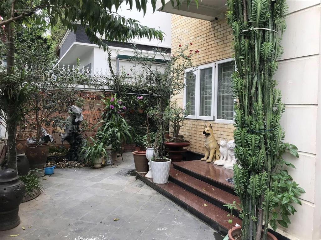 Chính chủ bán biệt thự nhà vườn 185m2 khu đô thị văn khê