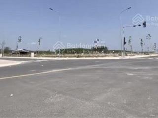 Chính chủ cần bán đất 75m2 vuông vắn giá đầu tư 1.8 tỷ.  0985 049 ***
