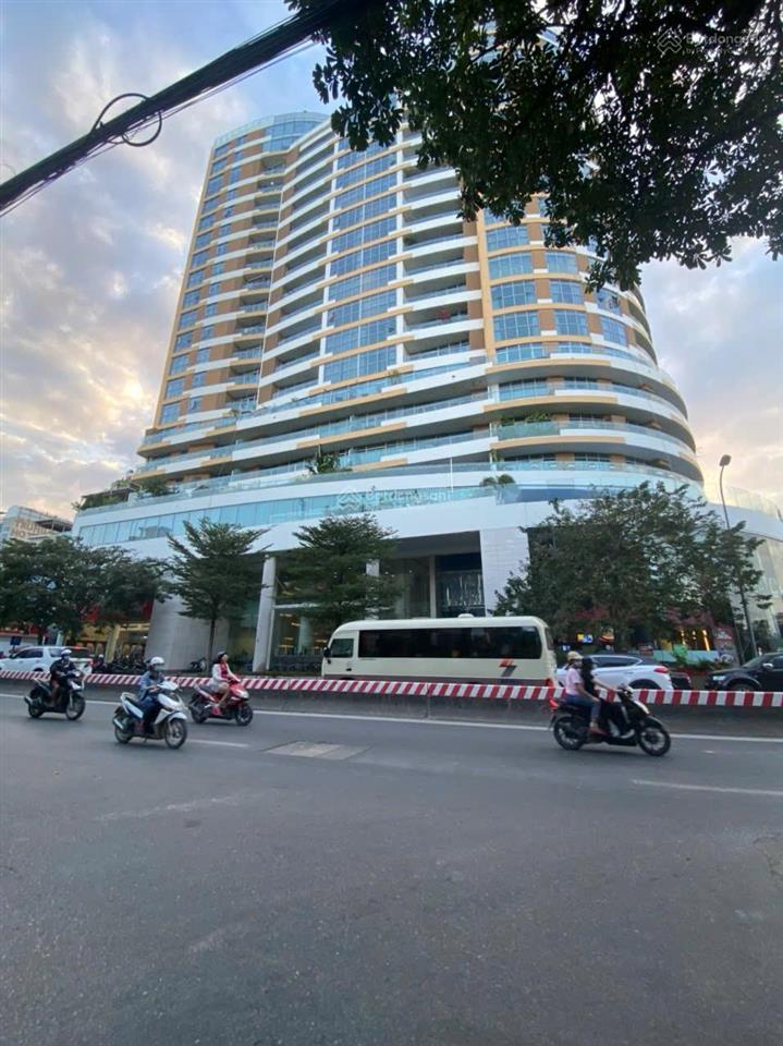 Bán căn hộ watermark tây hồ, siêu vip, siêu hiếm, view trọn hồ tây, tầng cao