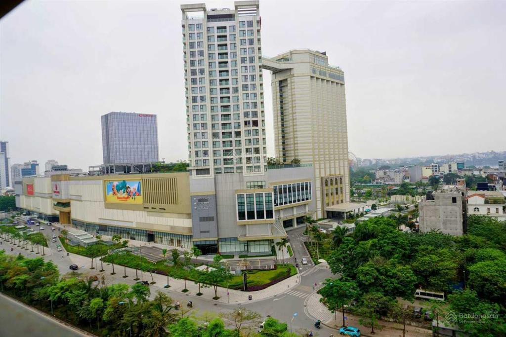 Hót nhất tây hồ bán lô đất mp lạc long quân hướng tây bắc, đối diện vietcombank