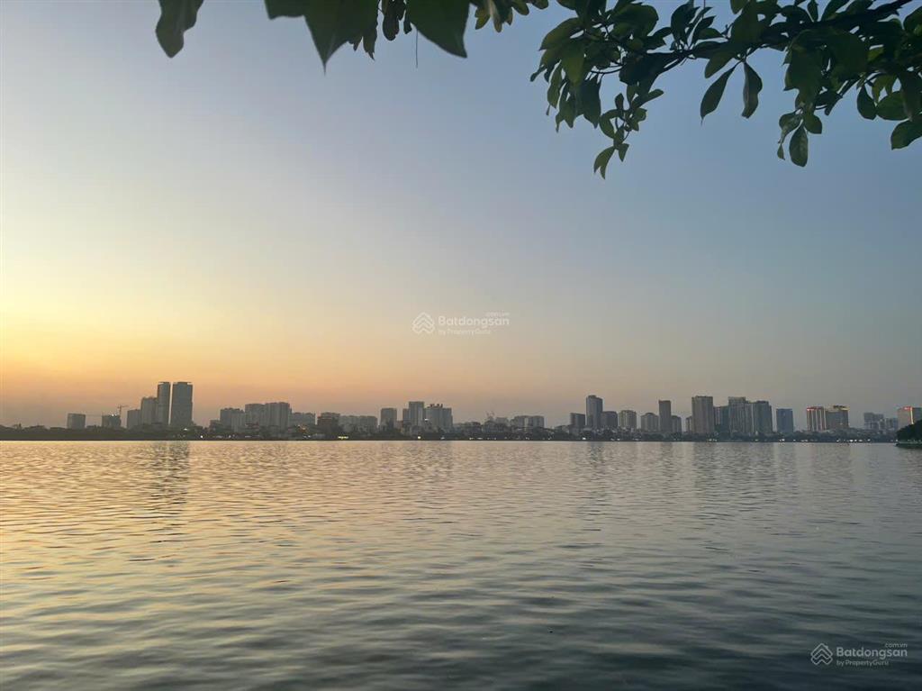 Bán nhà mặt phố tại đường lạc long quân, tây hồ, hà nội