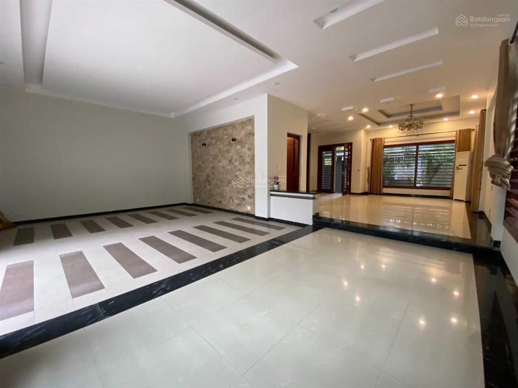 Cho thuê biệt thự đẹp võ chí công cạnh lotte