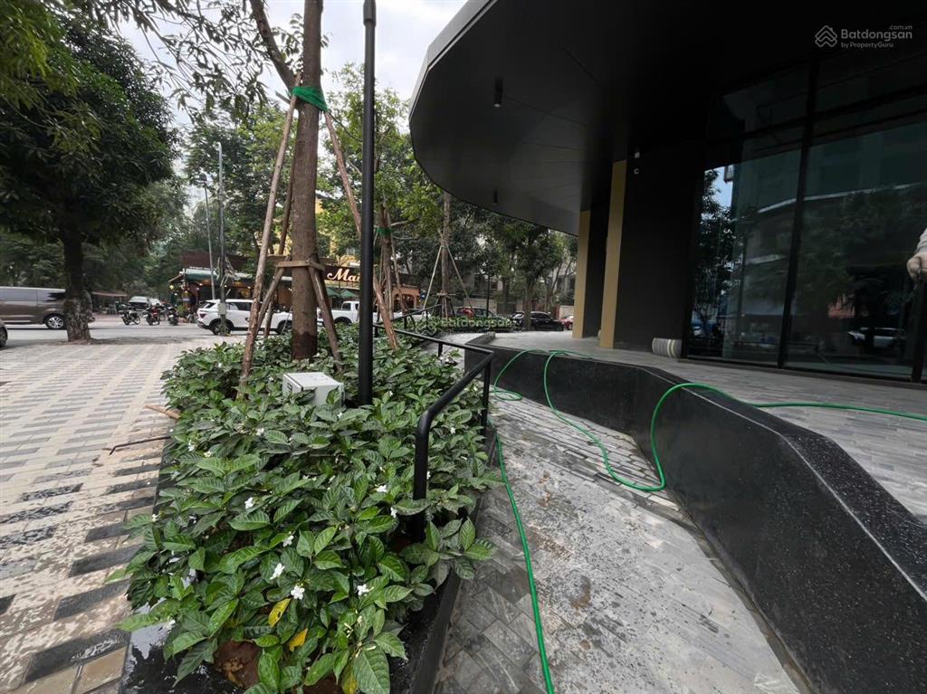 Bán shophouse heritage west lake, 23,5 tỷ, dtsd 240m2, giá ưu đãi tại lạc long quân, tây hồ, hà nội