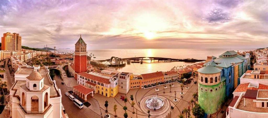 Duy nhất một căn studio cắt lỗ  full nội thất  tòa s2  giá 2,5 tỷ bao phí