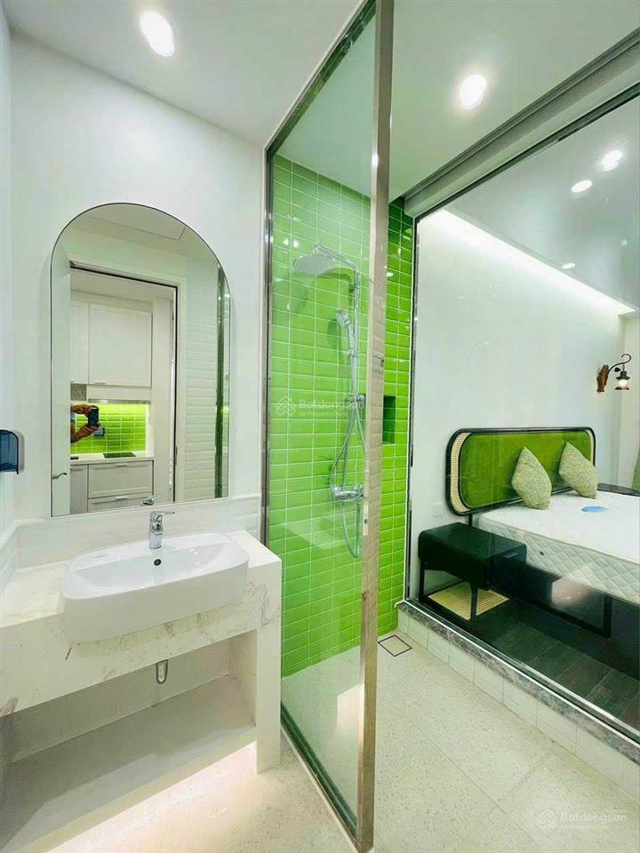 Duy nhất một căn studio cắt lỗ  full nội thất  tòa s2  giá 2,5 tỷ bao phí