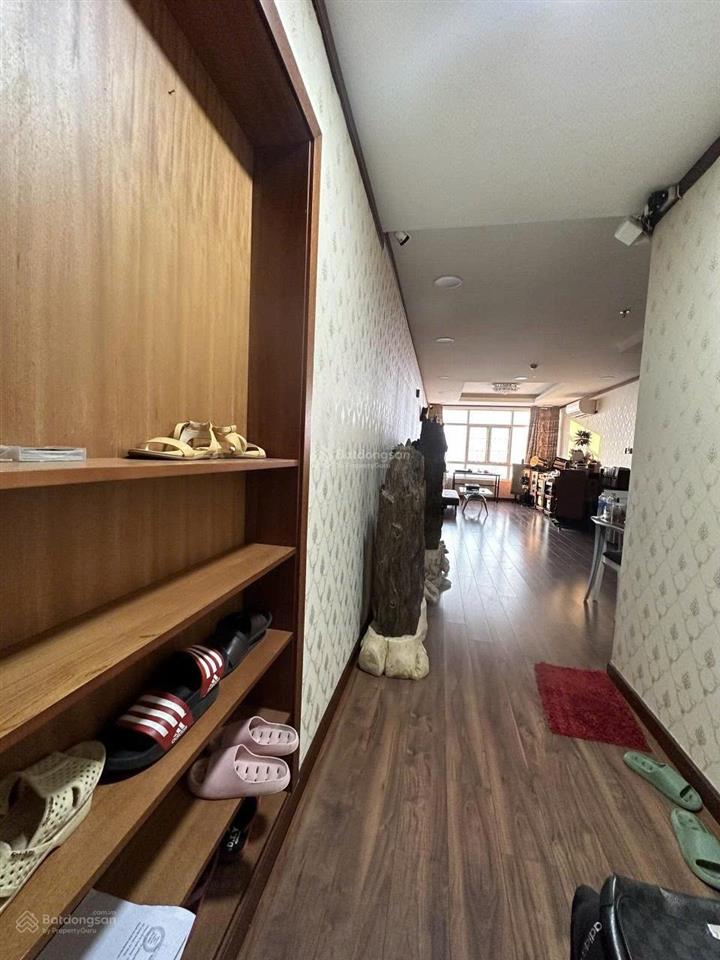 Cho thuê căn hộ giai việt tạ quang bửu, p5, q8. 2pn, 115m2, 13tr/th.  0901 341 *** phương