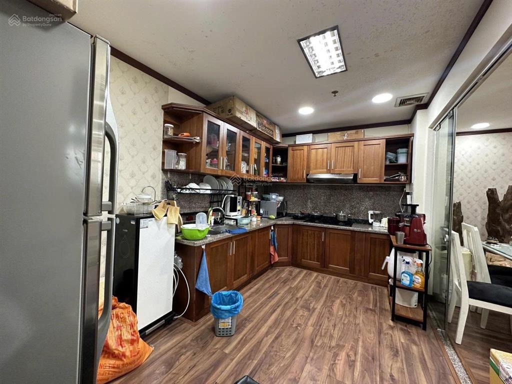 Cho thuê căn hộ giai việt tạ quang bửu, p5, q8. 2pn, 115m2, 13tr/th.  0901 341 *** phương