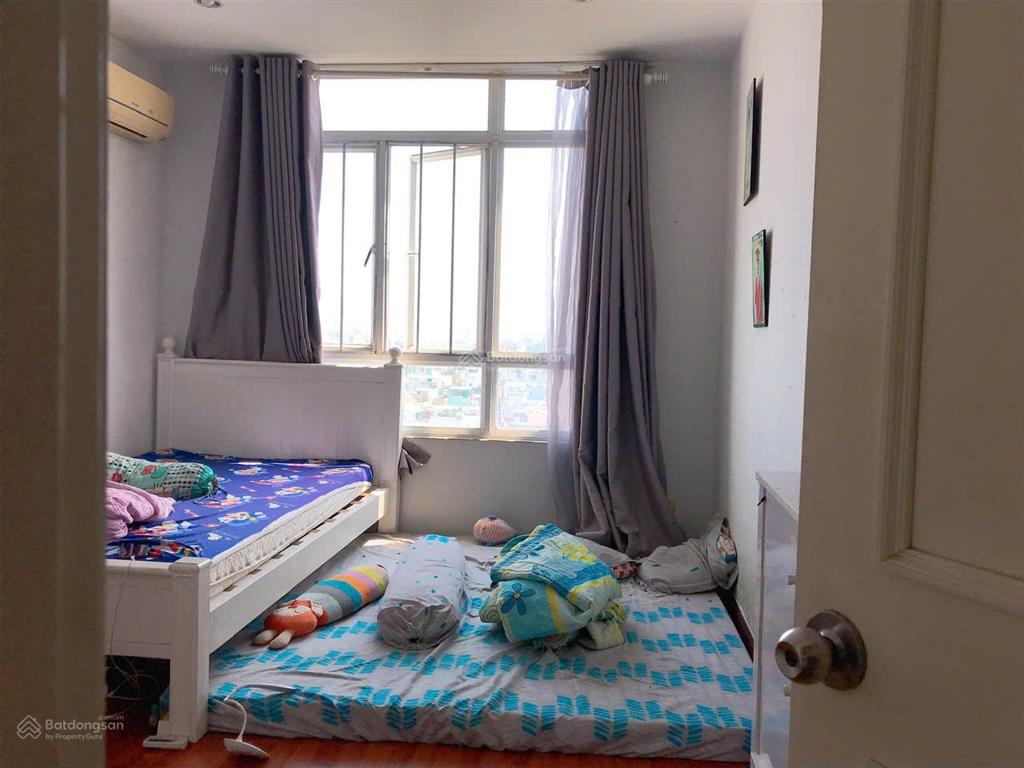 Cần bán căn hộ giai việt tạ quang bửu, dt 109m2, 3pn 5.2 tỷ 3pn, view đẹp. 0901 341 *** phương