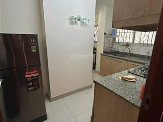 Cho thuê cc tản đà court, chốt 18 triệu, 102m2, 3pn , 2wc , full nội thất . 0901 341 *** phương