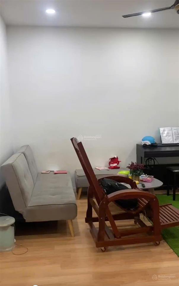 Bán ch him lam nam khánh p5, q8 86m2, 2pn, 2wc. giá 3.55tỷ . 0901 341 *** phương