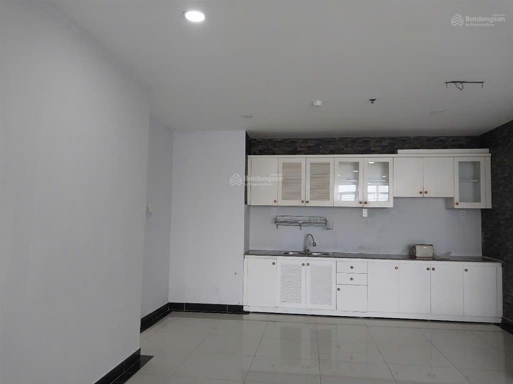 Cần bán căn hộ giai việt tạ quang bửu, p5, q8, 3pn, 150m2, giá 6.5 tỷ.  0901 341 *** phương