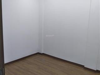 Cho thuê chắc n5d trung hoà nhân chính, diện tích 80m2 02pn, nội thất cơ bản, giá 11tr/ tháng.