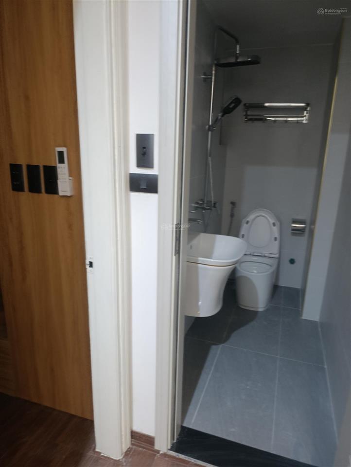 Mặt ngõ phố thái hà, kinh doanh, oto tránh, 55m2*5t, nhà đẹp, giá 25.5 tr/ tháng.