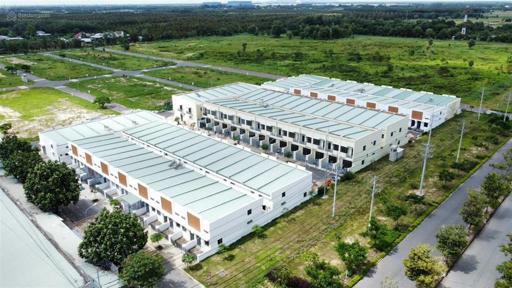 Cho thuê nhà phố 1 trệt 1 lầu phước đông new city, giá chỉ 8 triệu/tháng