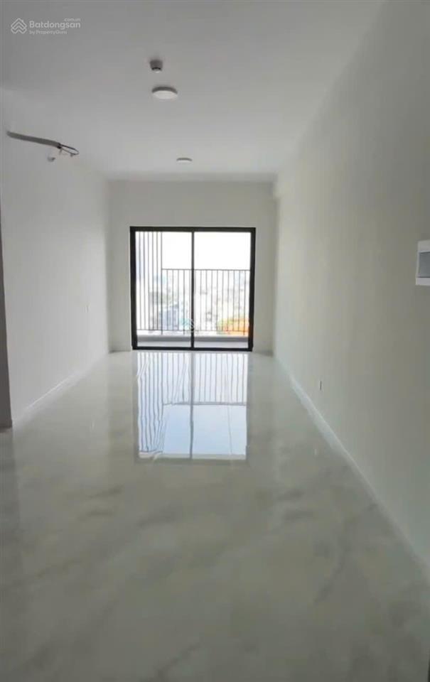 Bán căn 2pn+ view hồ bơi tầng trung giá 4.380 tỷ