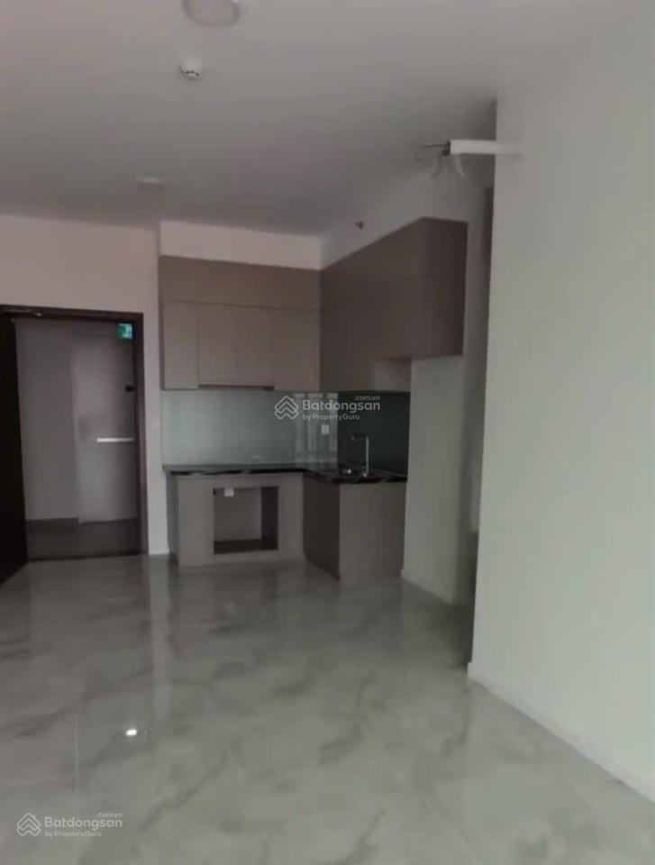 Bán căn 2pn+ view hồ bơi tầng trung giá 4.380 tỷ