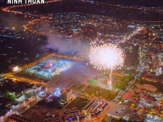 Nhà đẹp 5 tầng, sát quảng trường thành phố, chợ đêm. view pháo hoa, hồ điều hoà đẳng cấp. chỉ 4ty2