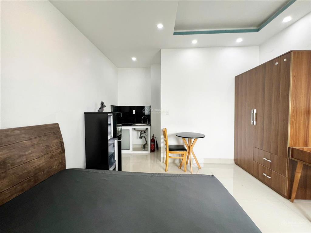 Cho thuê phòng căn hộ mini quận 4  sát trung tâm q1 giá chỉ 6,5 triệu/tháng có ban công