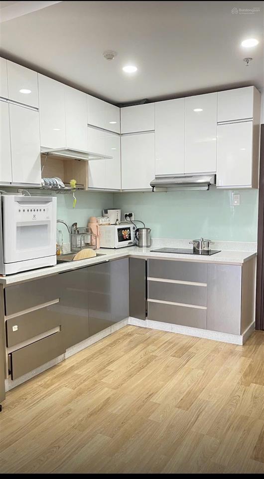 Bán căn 3pn tại wilton, sổ hồng riêng, full nội thất y như ảnh 100%. giá 8ty5.  0903 073 ***