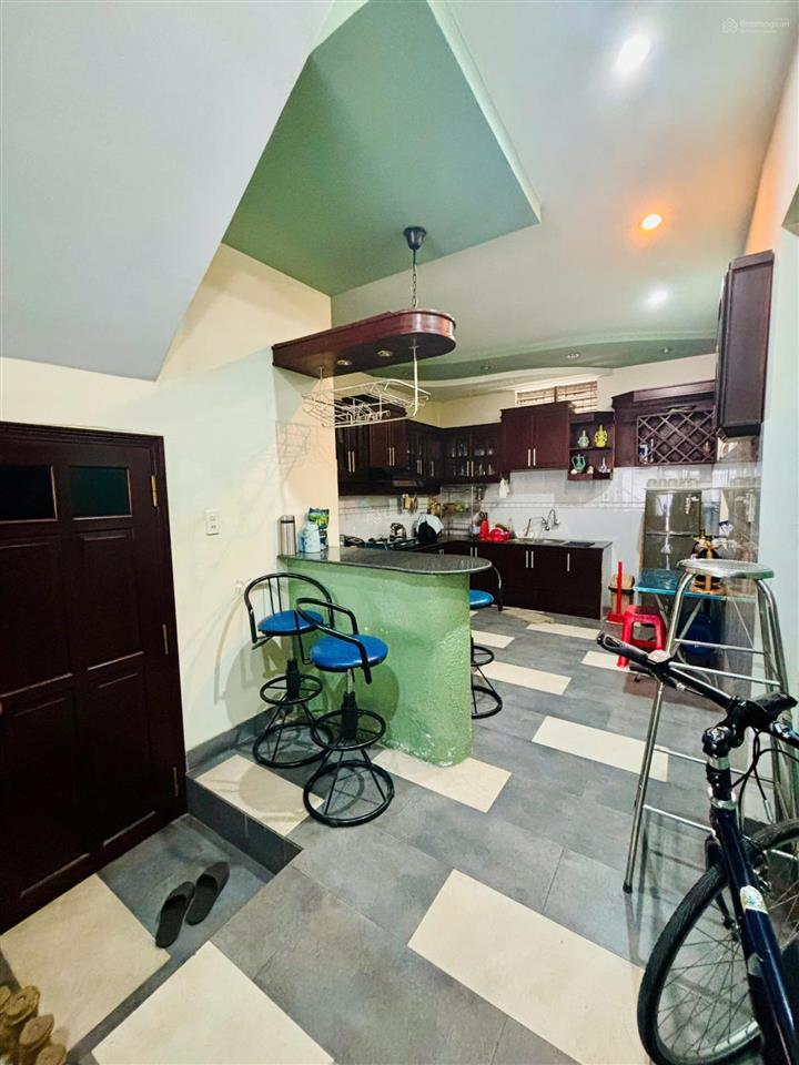 Nhà hẻm xe tải sát q1 ngã tư hàng xanh bình thạnh 3.7x16m 4 tầng sổ đẹp chỉ 11.6 tỷ chính chủ