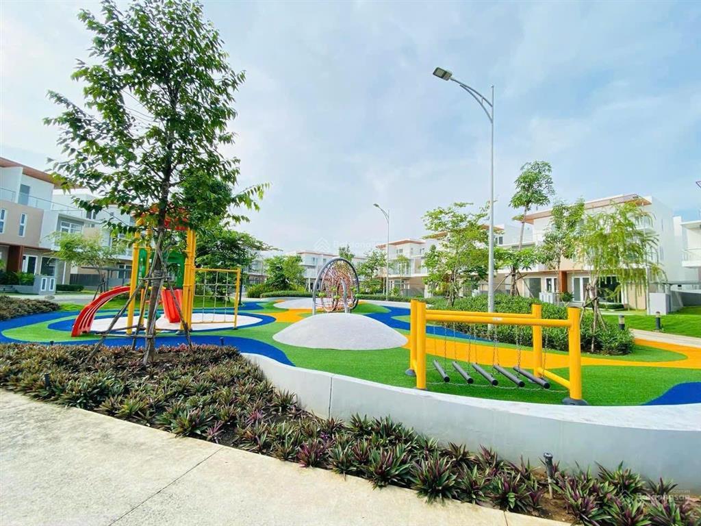 Kdc phú hữu q9  90m2 view đẹp  sổ hồng trao tay duy nhất 1 căn chỉ 7.8 tỷ 0938 030 ***