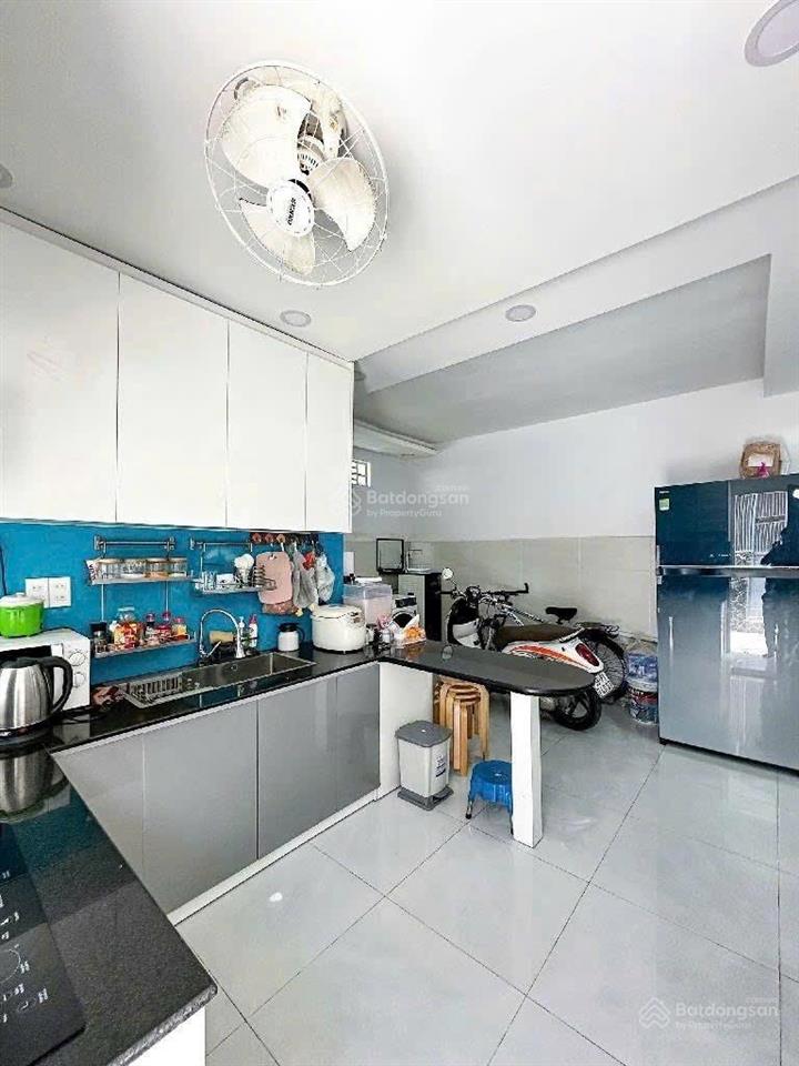 Nhà hẻm xe hơi trần hưng đạo khu hành chính q1  gần phố bùi viện. chỉ 8,59 tỷ sổ đầy đủ