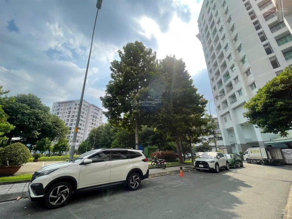 Căn hộ phú thọ ngay coopmart lữ gia 65m2 có sổ hồng chỉ 3,8 tỷ