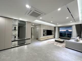 Bán căn hộ full nội thất tại mỹ khánh 4, diện tích 118m2 tầng cao view đẹp