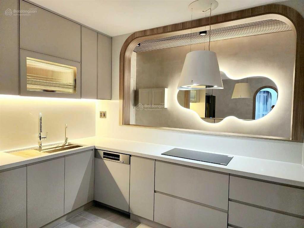 Green view phú mỹ hưng, căn giá tốt hiện tại. dt 118m² giá 8.8 tỷ.  0906 954 ***