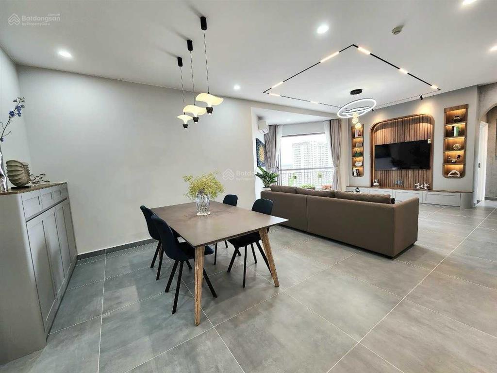 Green view phú mỹ hưng, căn giá tốt hiện tại. dt 118m² giá 8.8 tỷ.  0906 954 ***