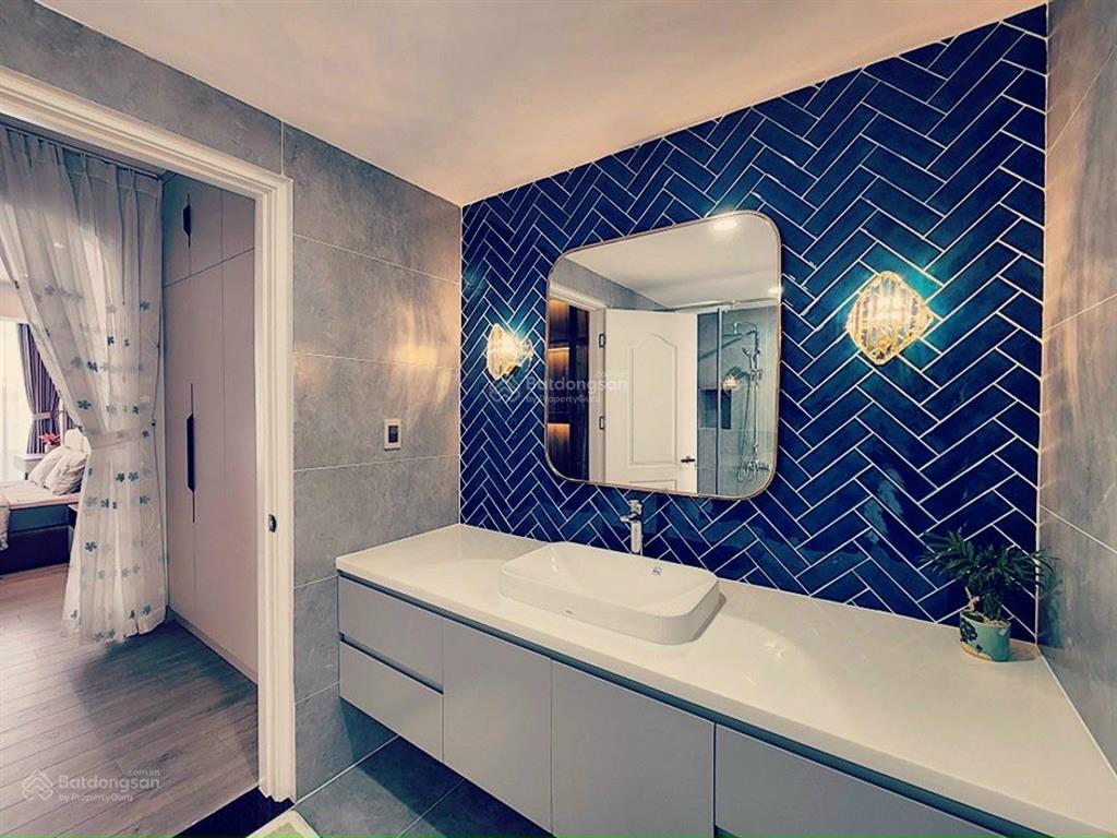 Cần bán nhiều căn hộ garden court phú mỹ hưng quận 7.  0906 954 ***