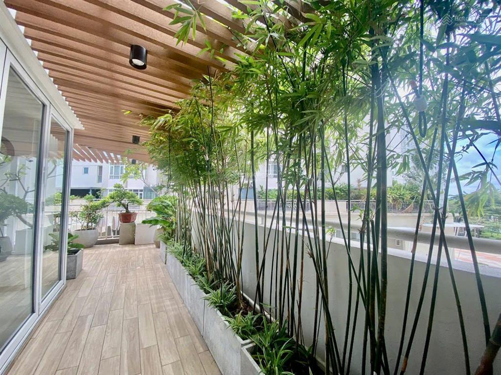 Bán căn hộ sân vườn diện tích lớn siêu hiếm gần 400m2 tại riverside residence pmh giá 32 tỷ