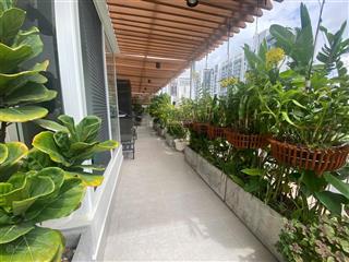 Bán căn hộ sân vườn diện tích lớn siêu hiếm gần 400m2 tại riverside residence pmh giá 32 tỷ