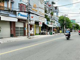 Bán nhà 2 tầng lầu dt 109m2 sổ hồng riêng mt dương thị mười